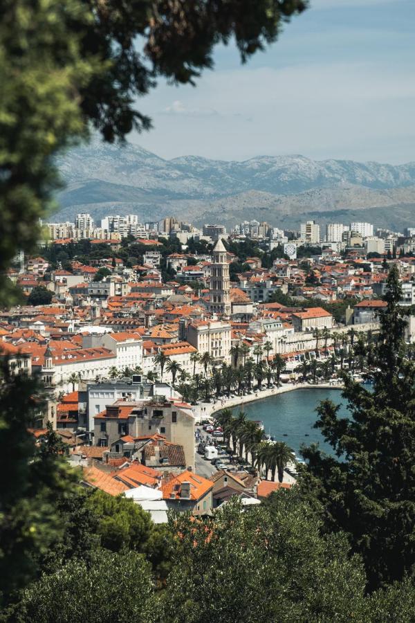 Apartment Lux Elba Kaštela Екстериор снимка