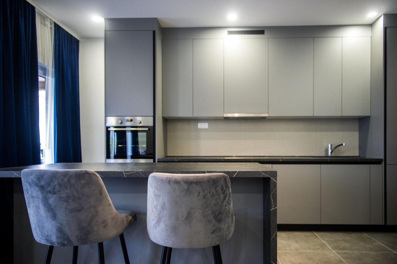 Apartment Lux Elba Kaštela Екстериор снимка