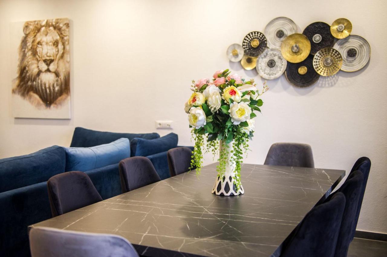 Apartment Lux Elba Kaštela Екстериор снимка
