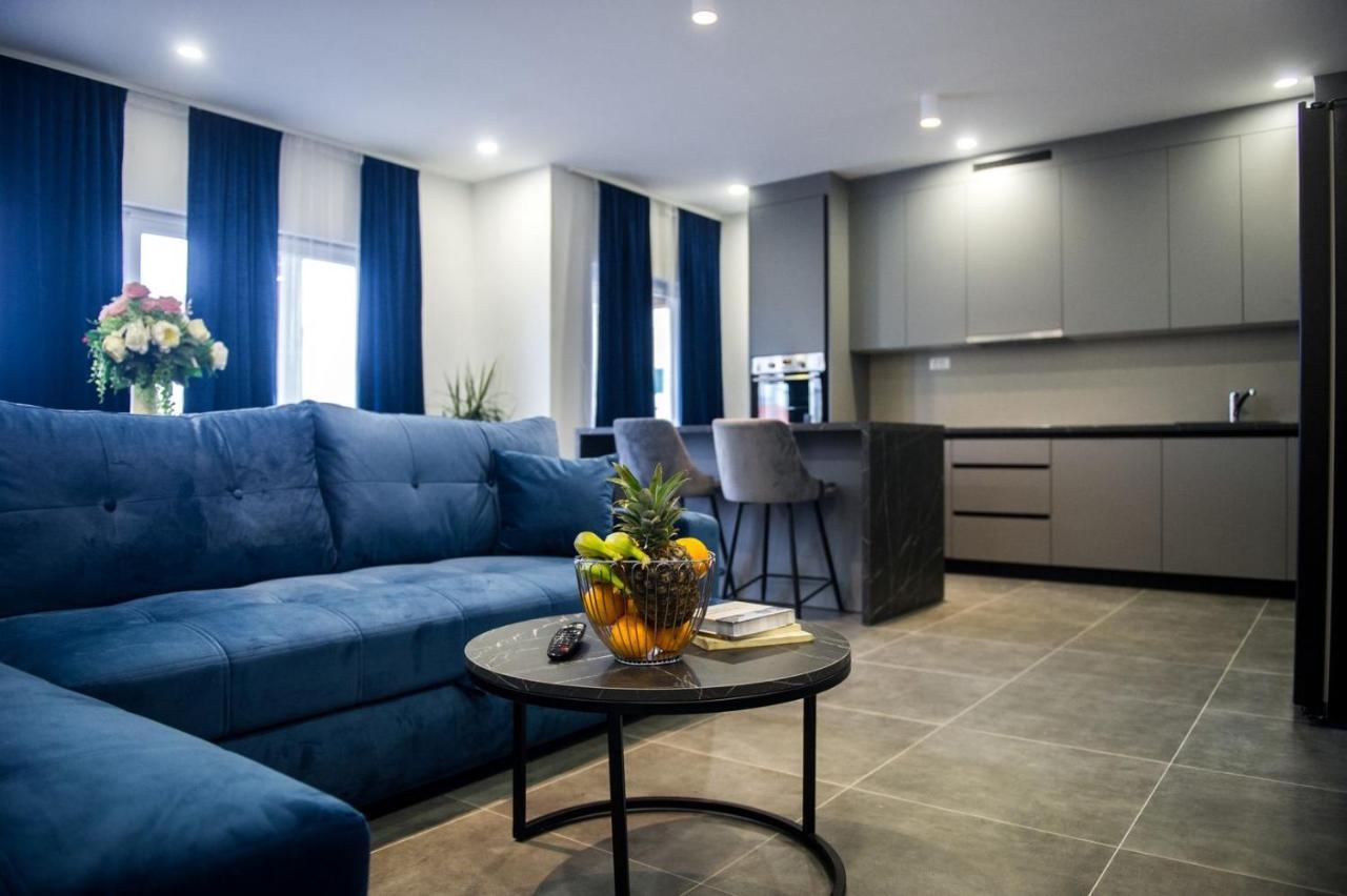 Apartment Lux Elba Kaštela Екстериор снимка