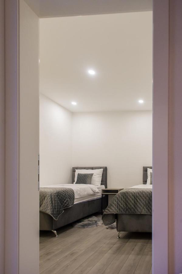 Apartment Lux Elba Kaštela Екстериор снимка